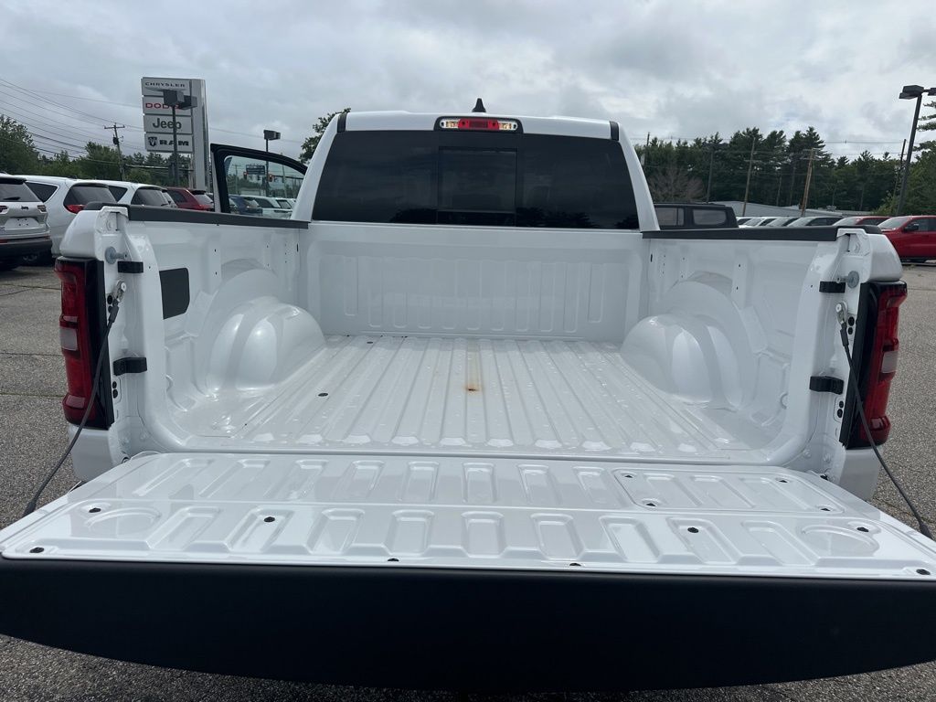 2025 Ram 1500 Laramie photo 25