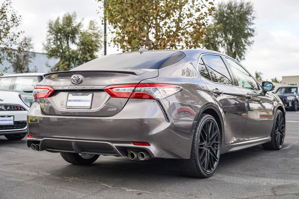 2019 Toyota Camry XSE 8