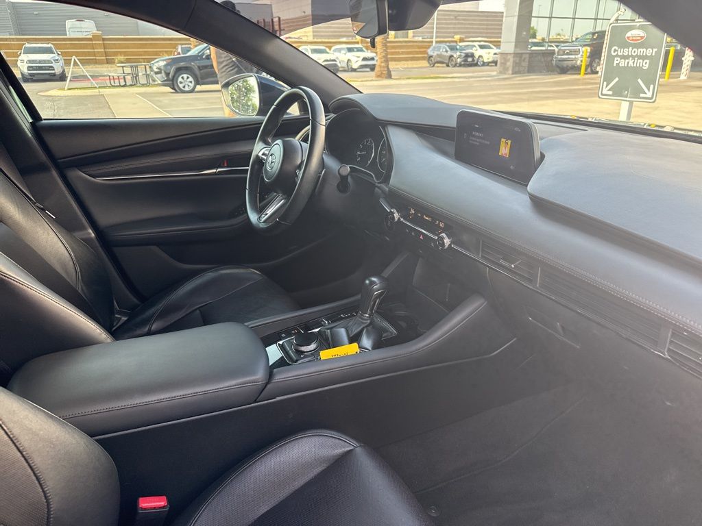 Thumbnail: 2019 Mazda Mazda3 - 12