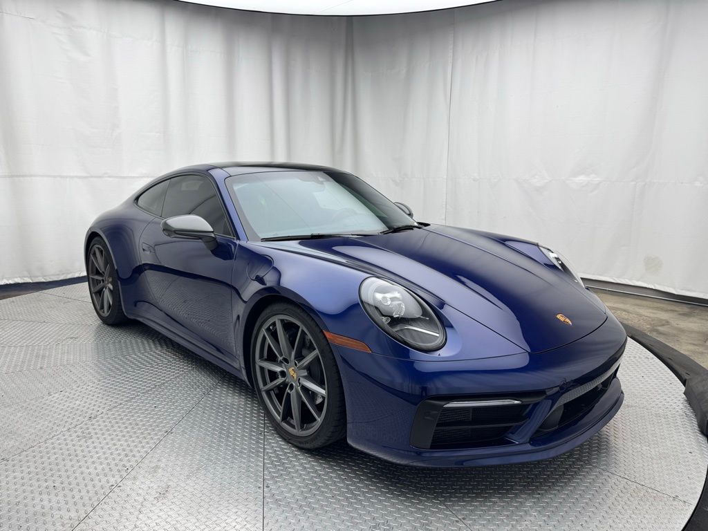 Thumbnail: 2023 Porsche 911 - 10