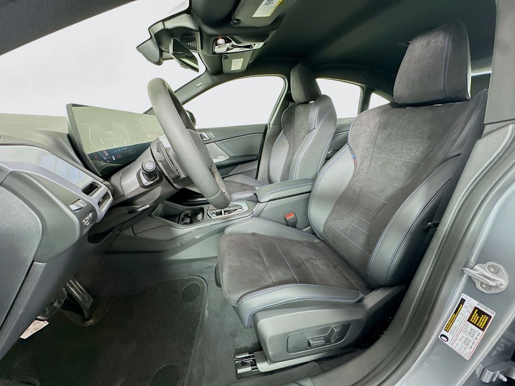 Thumbnail: 2026 BMW 2 Series - 16