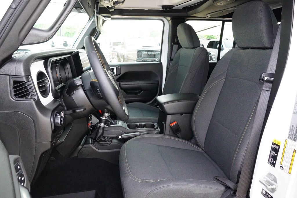 Used Car 2025 Jeep Gladiator  Willys For Sale Under $50,000 In Weatherford, Texas