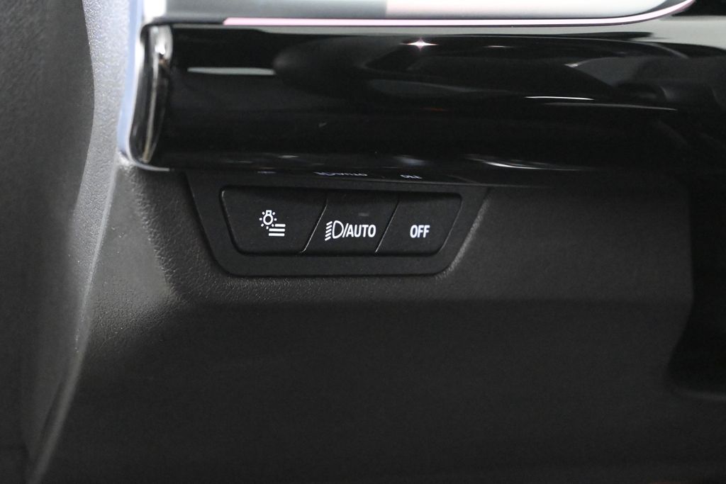 Thumbnail: 2023 BMW X1 - 25