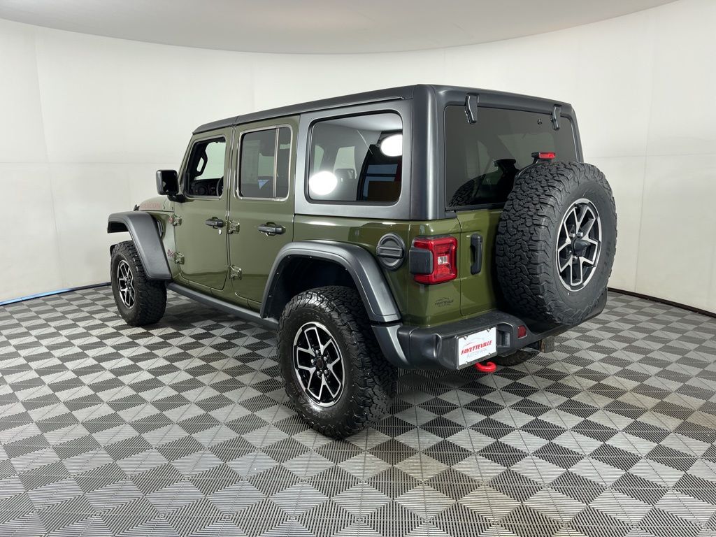 2024 Jeep Wrangler Rubicon 12