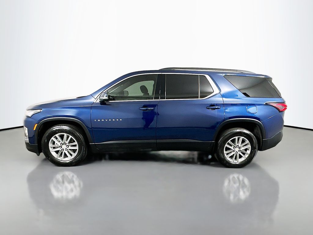 Thumbnail: 2023 Chevrolet Traverse - 8