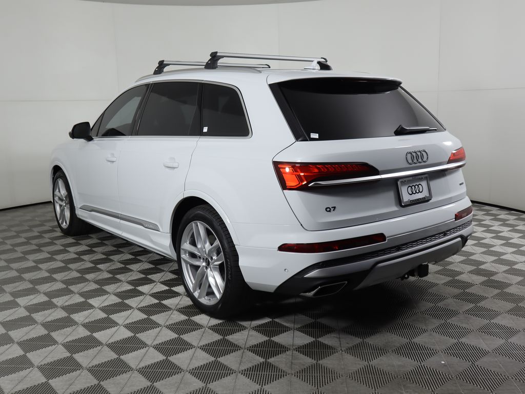 Thumbnail: 2025 Audi Q7 - 7