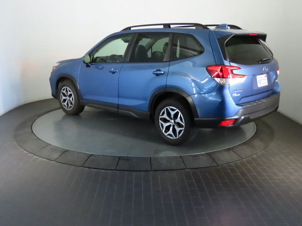 Thumbnail: 2020 Subaru Forester - 3