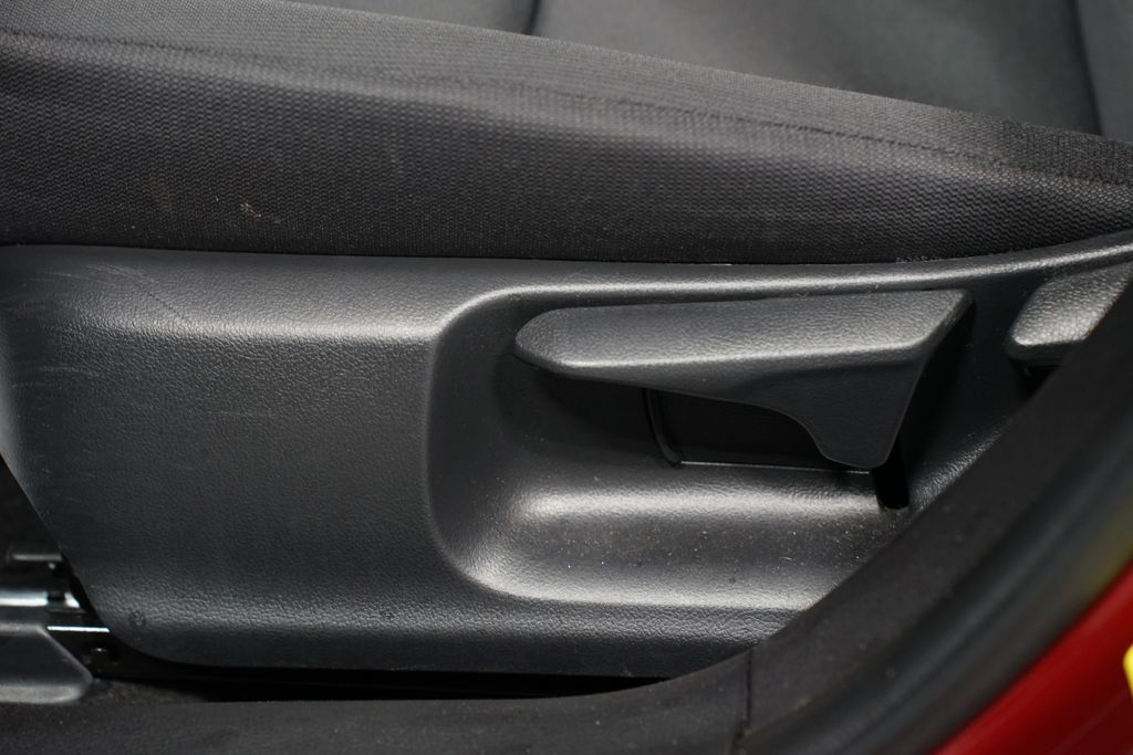 Thumbnail: 2024 Toyota Corolla - 30