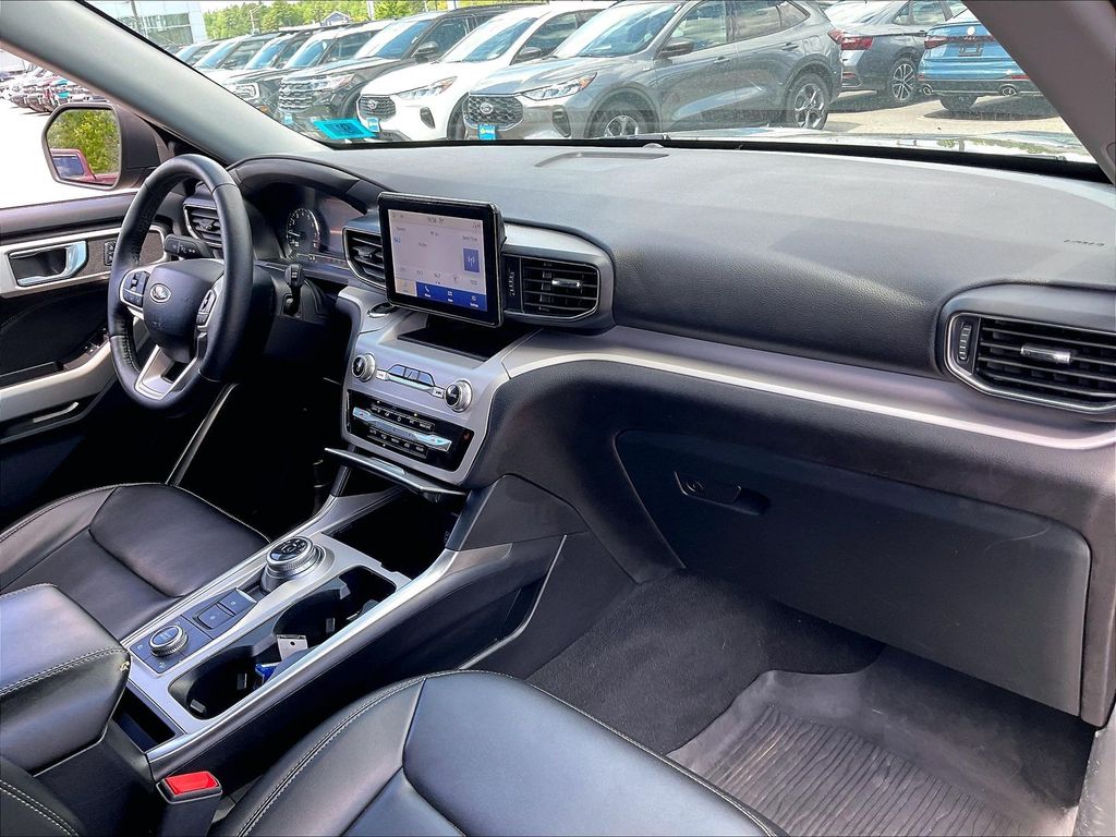 2024 Ford Explorer — photo 13