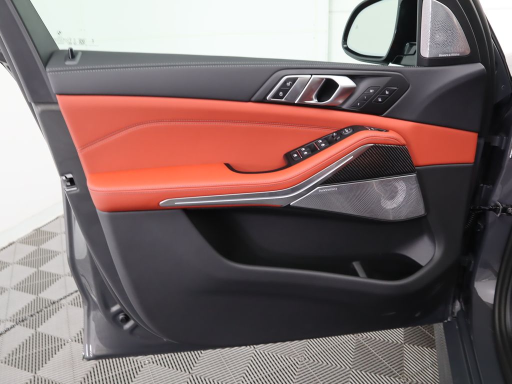 Thumbnail: 2026 BMW X5 - 25