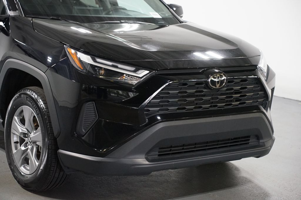 Thumbnail: 2025 Toyota RAV4 - 4