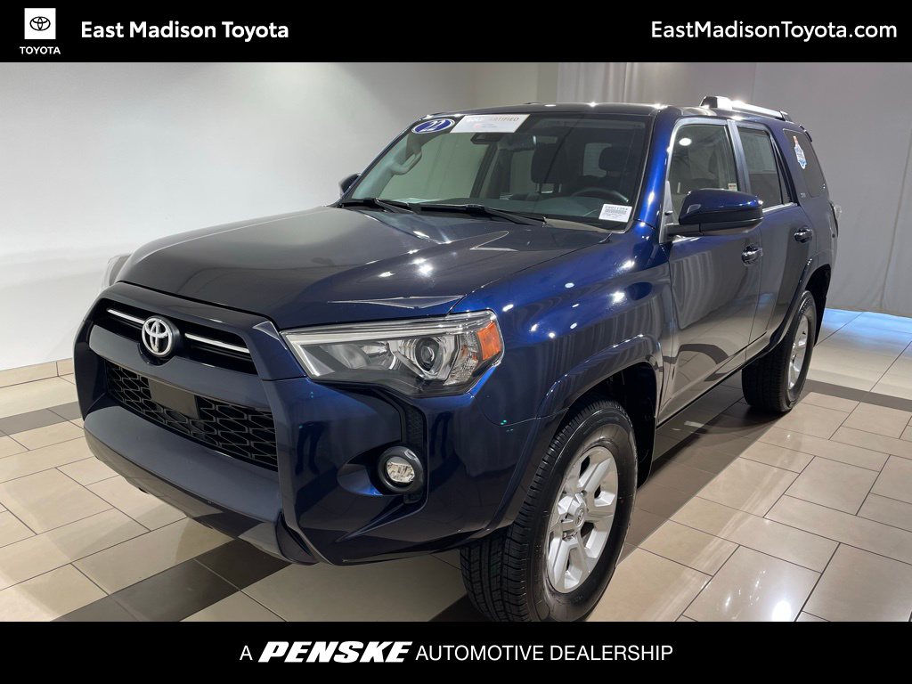 2022 Toyota 4Runner SR5 Hero Image