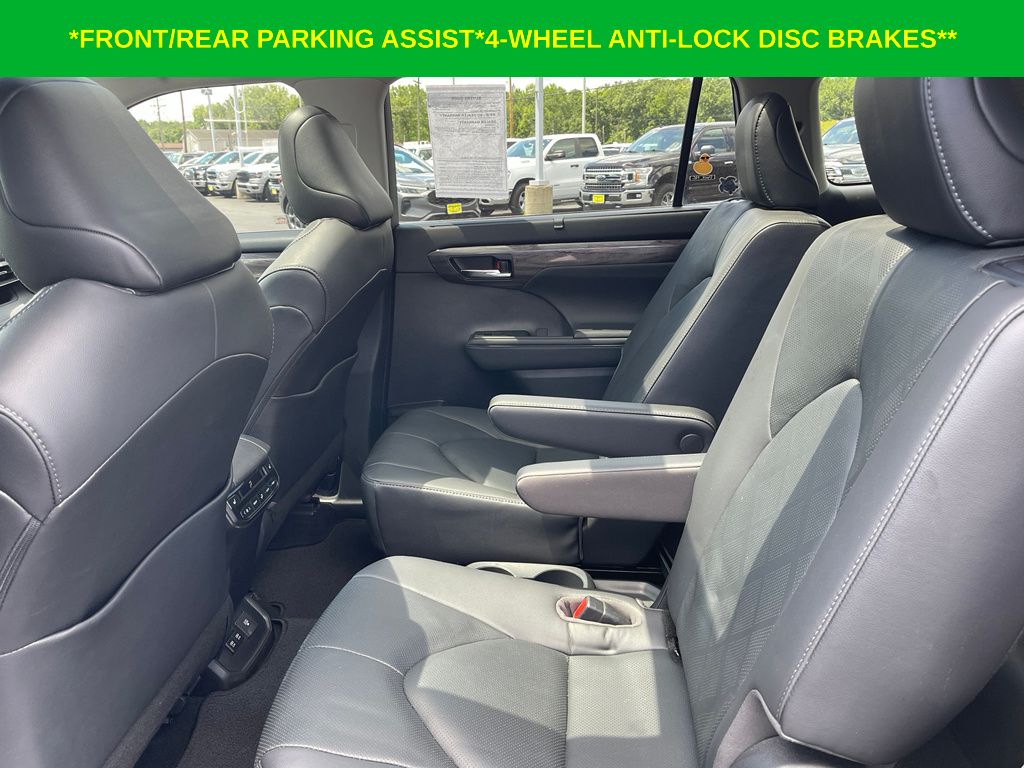used 2020 Toyota Highlander car, priced at $36,000