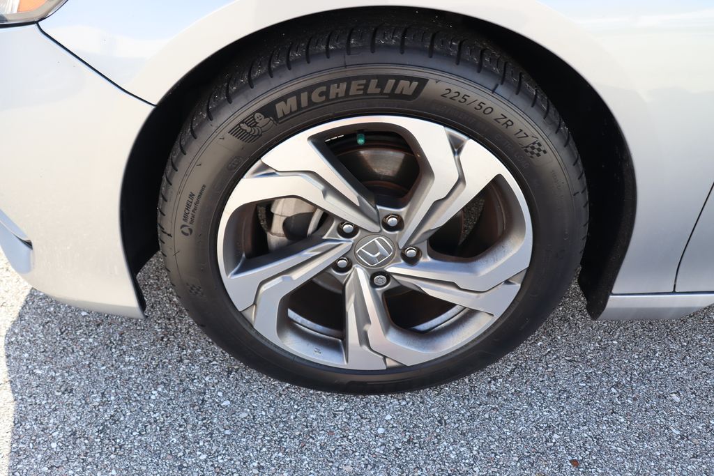 Thumbnail: 2019 Honda Accord - 4