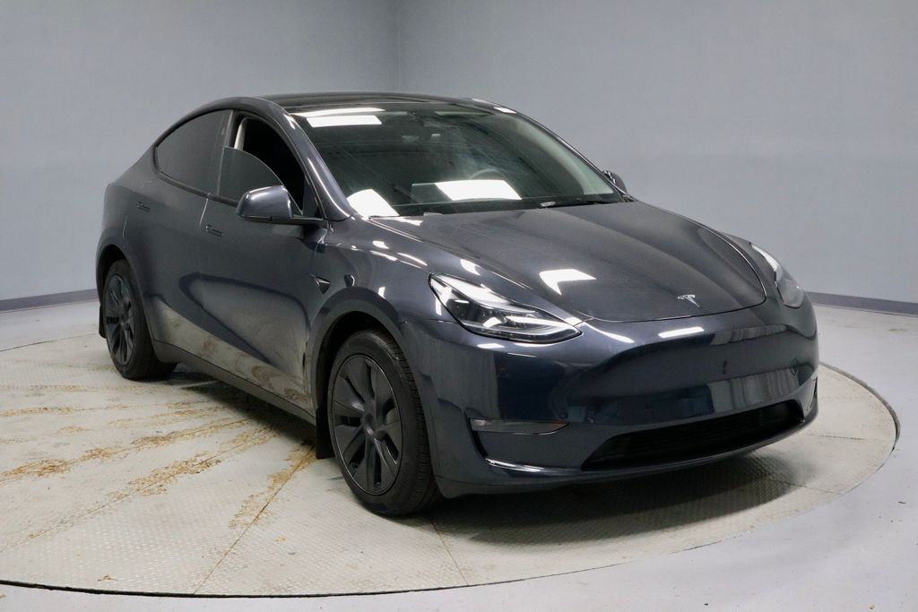 2025 Tesla Model Y Long Range AWD