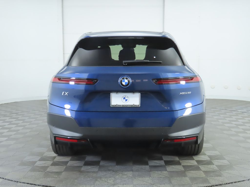 2025 BMW iX xDrive50 6