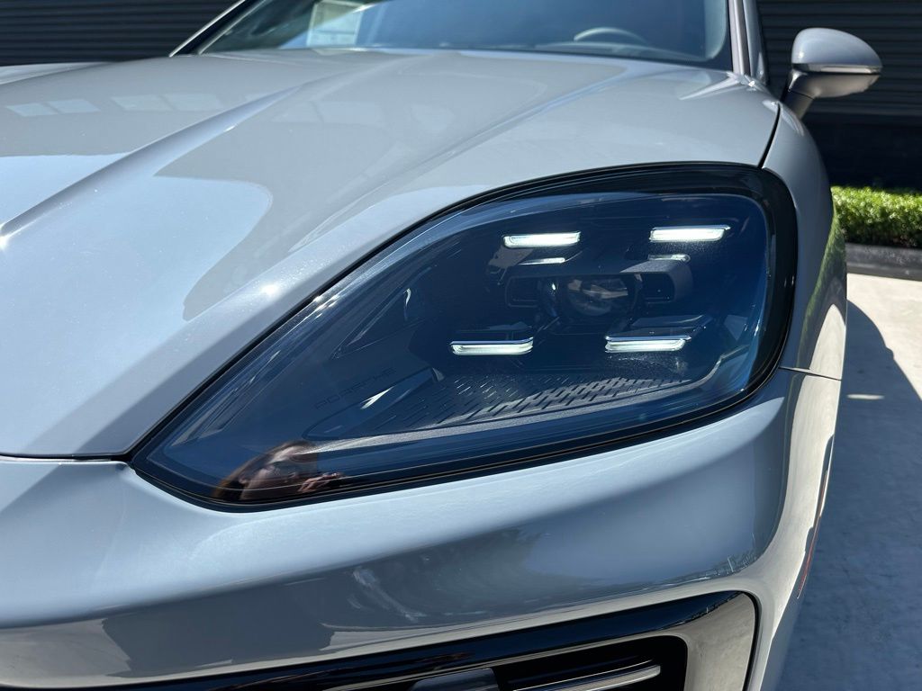 Thumbnail: 2026 Porsche  - 13