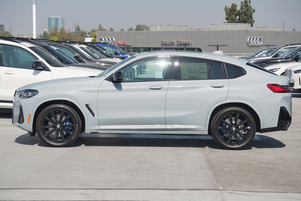 2025 BMW X4 M40i 4