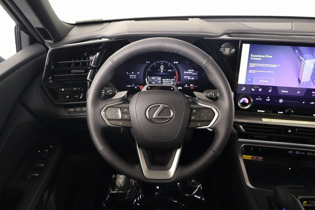 View vehicle photo 3