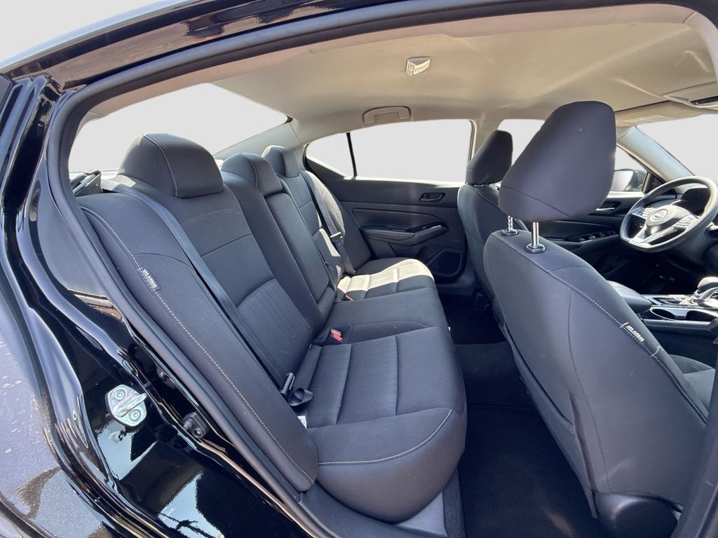 2023 Nissan Altima SV 24