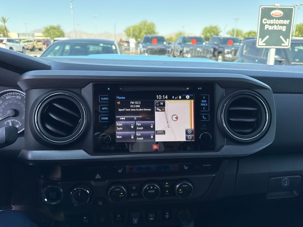 Thumbnail: 2019 Toyota Tacoma - 19