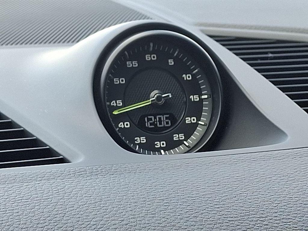 2021 Porsche Cayenne E-Hybrid 26
