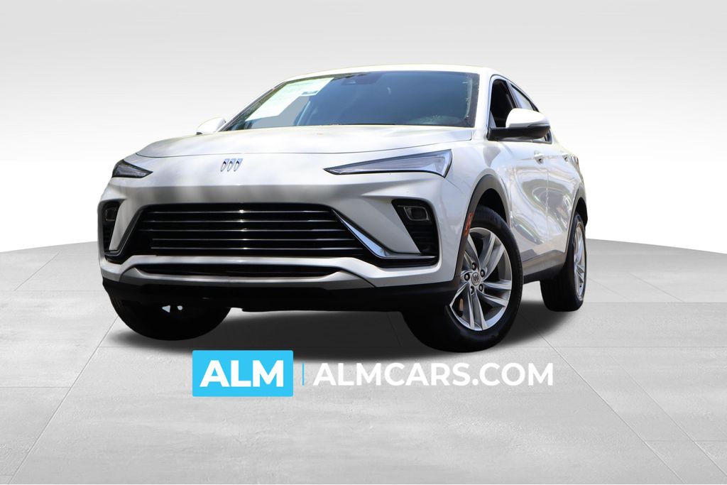 Summit White 2025 Buick Envista Preferred FWD SUV / Crossover Front-Wheel Drive 6-Speed Automatic