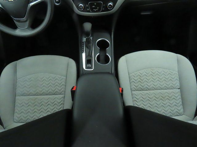 Thumbnail: 2022 Chevrolet Equinox - 16