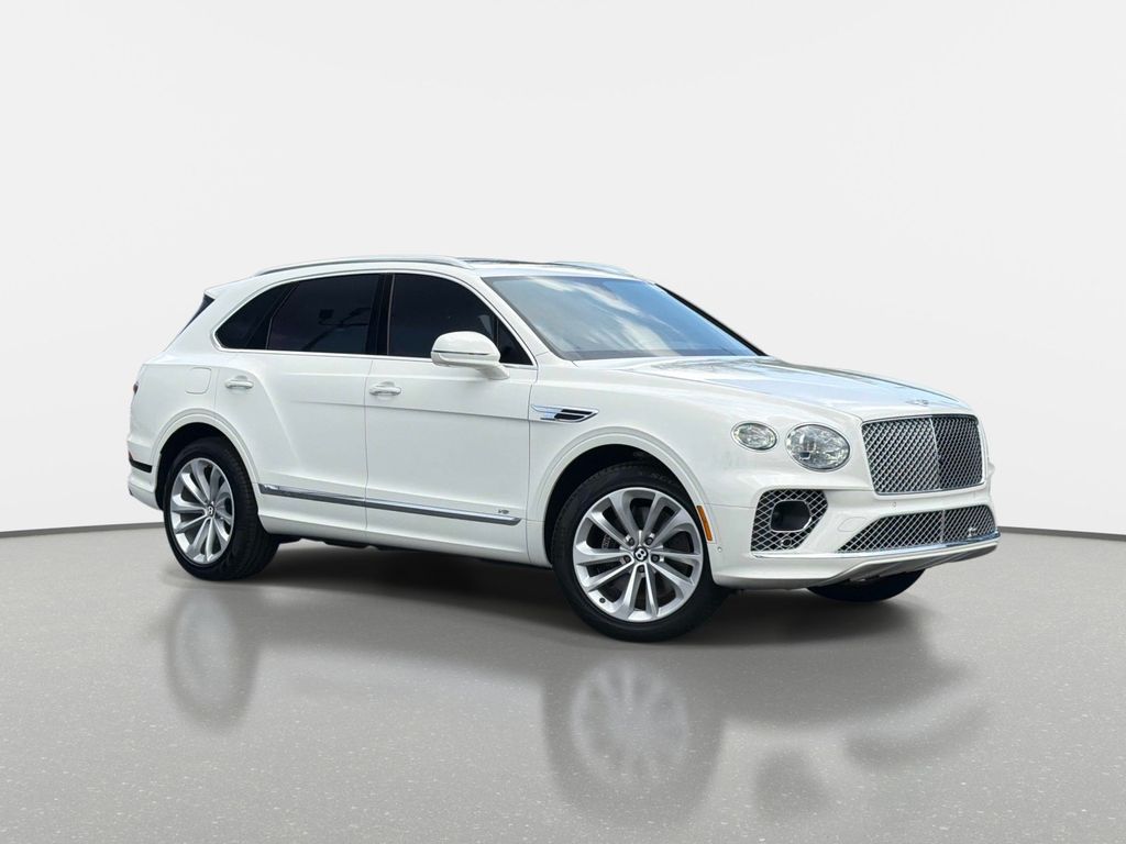 Ghost White Pearlescent by Mulliner 2022 Bentley Bentayga SUV / Crossover All-Wheel Drive Automatic