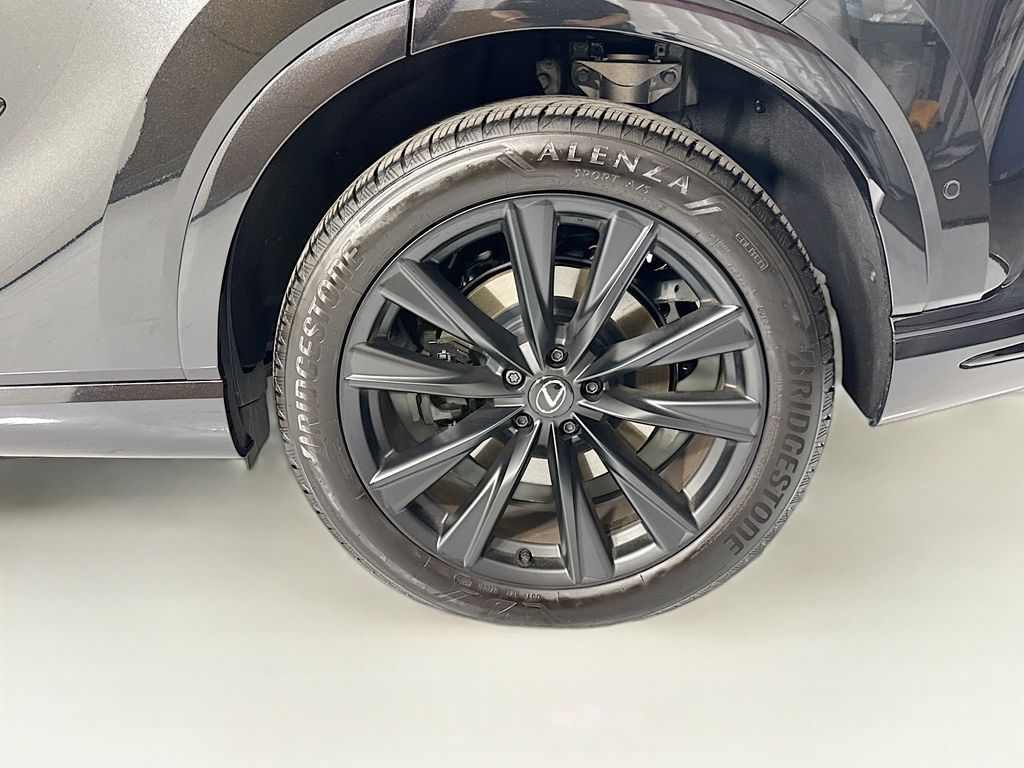 Thumbnail: 2025 Lexus RX - 31