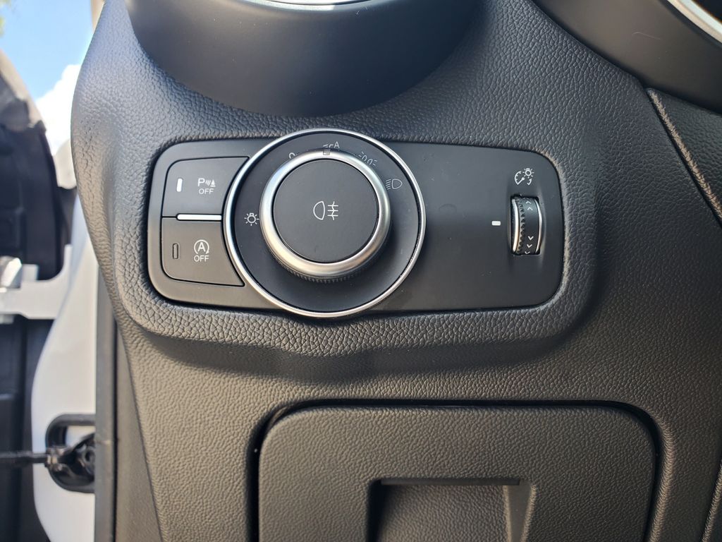 2021 Alfa Romeo Stelvio - $16,488