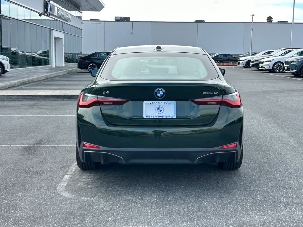 Thumbnail: 2023 BMW i4 - 4