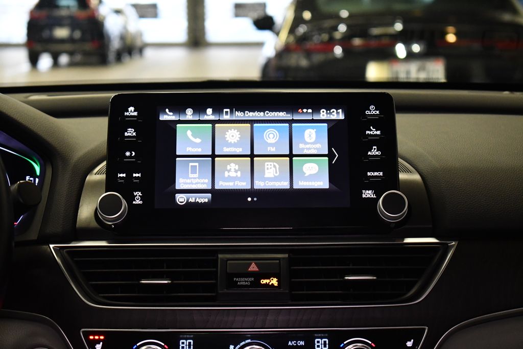 Thumbnail: 2018 Honda Accord - 18