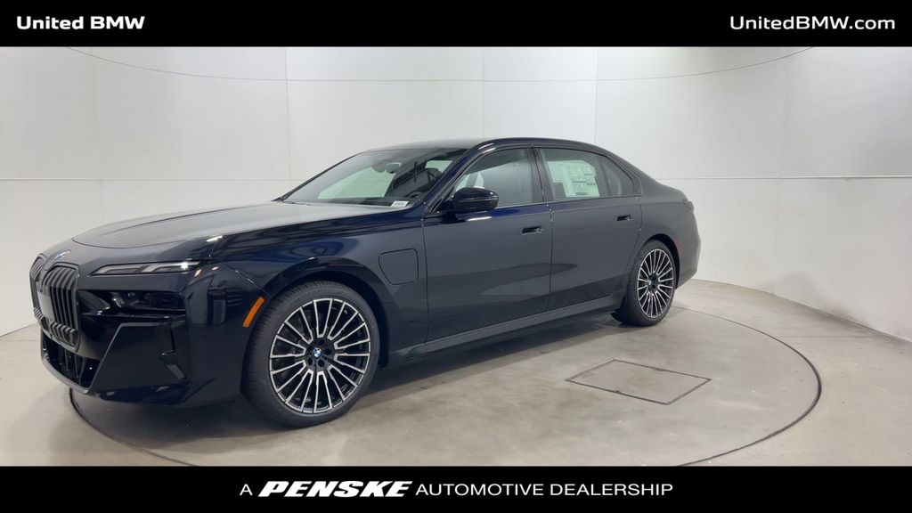 Thumbnail: 2026 BMW 7 Series - 4