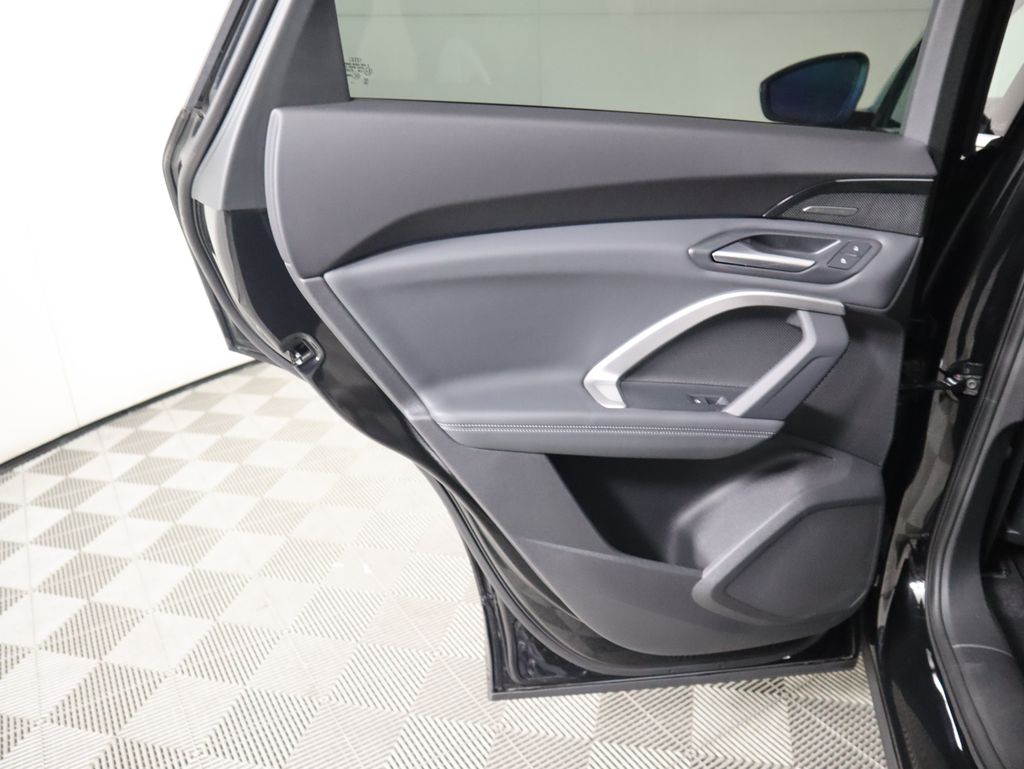 2025 Audi Q5 Premium 28