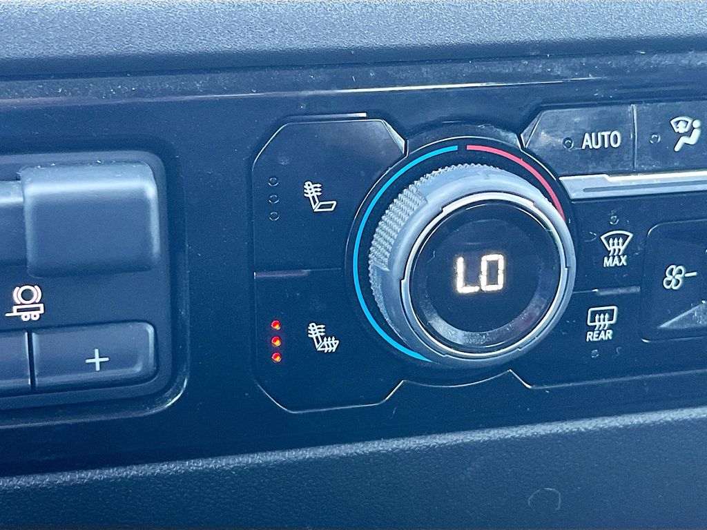 Used 2022 Gray Chevrolet LT image 19