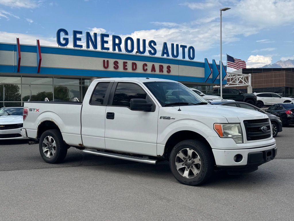 Oxford White 2013 Ford F-150 Pickup Truck 4X2 6-Speed Automatic