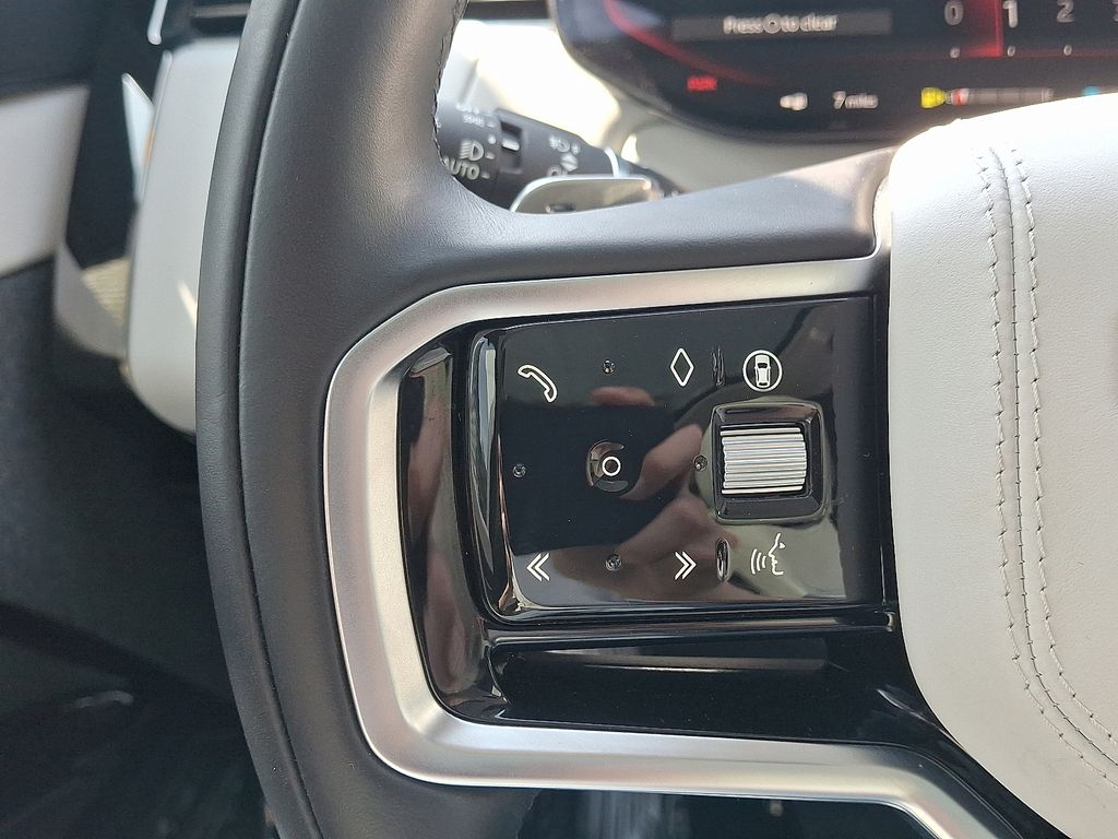 Thumbnail: 2024 Land Rover Range Rover Sport - 21