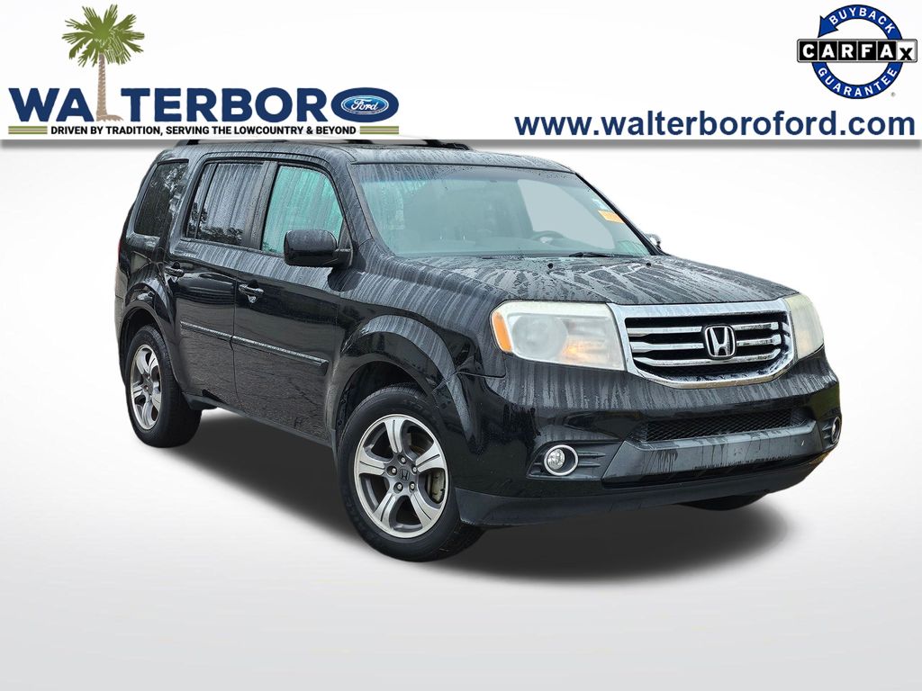 2015 Honda Pilot SE  at Superior Honda