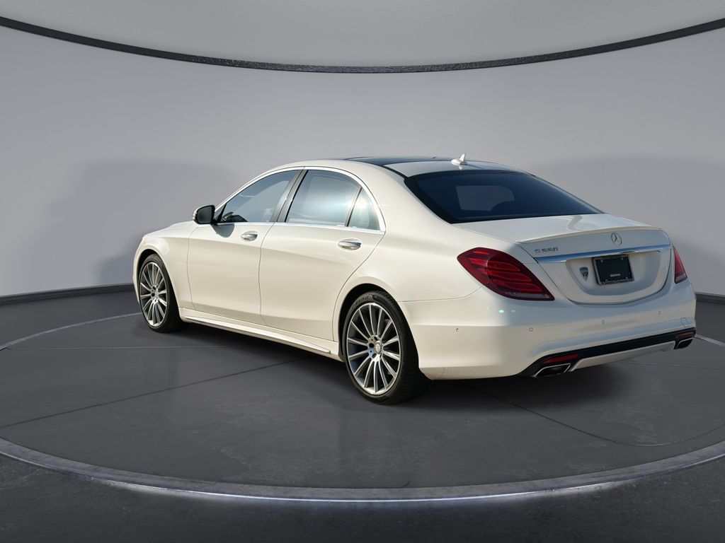 Thumbnail: 2016 Mercedes-Benz S-Class - 10