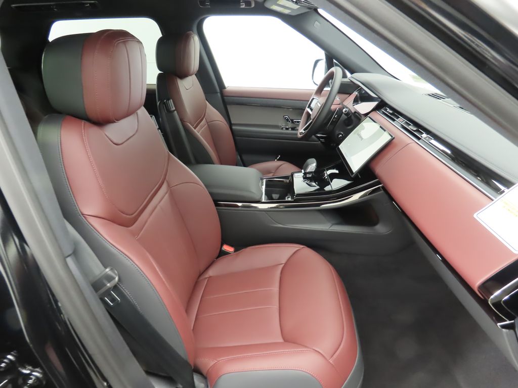 Thumbnail: 2025 Land Rover Range Rover Sport - 22