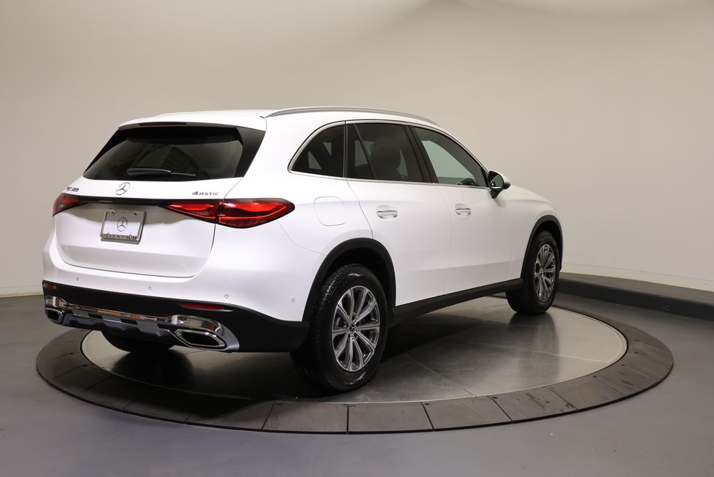 Thumbnail: 2026 Mercedes-Benz GLC - 7