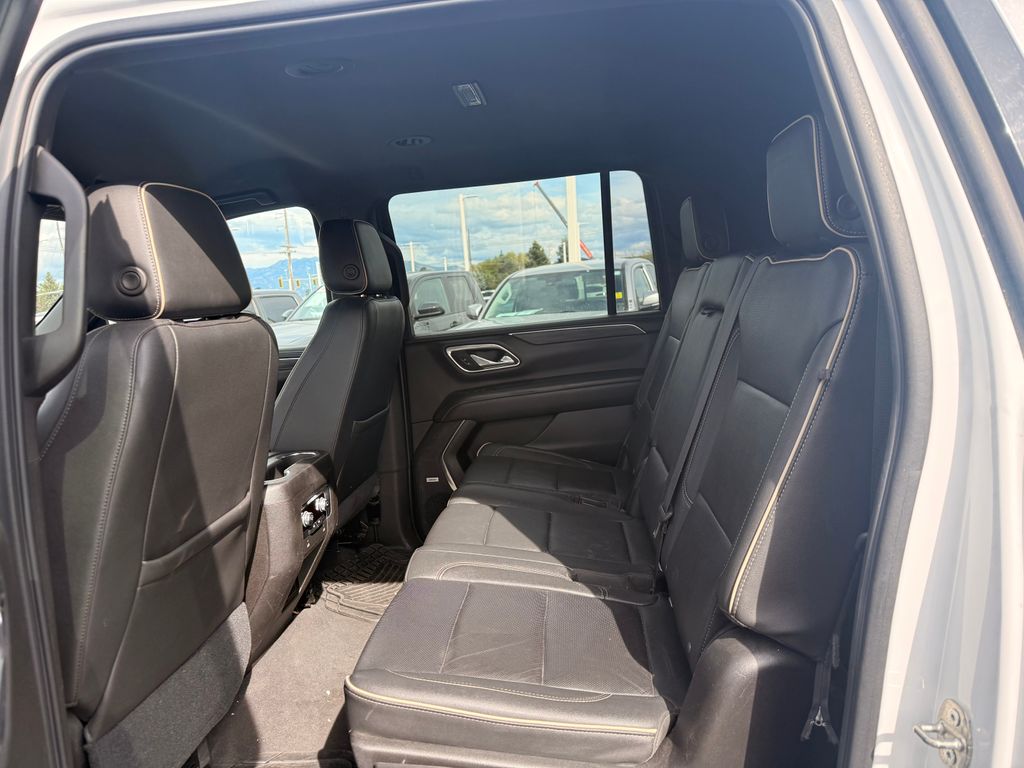 Used 2021 GMC Yukon XL SUV