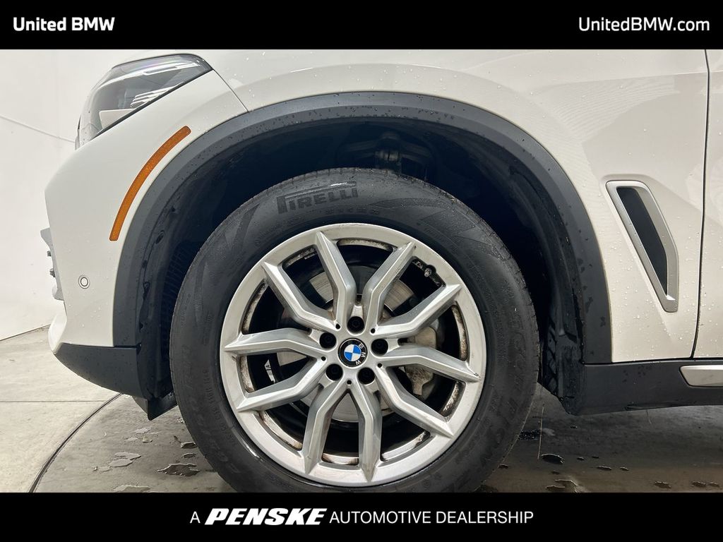 Thumbnail: 2023 BMW X5 - 10