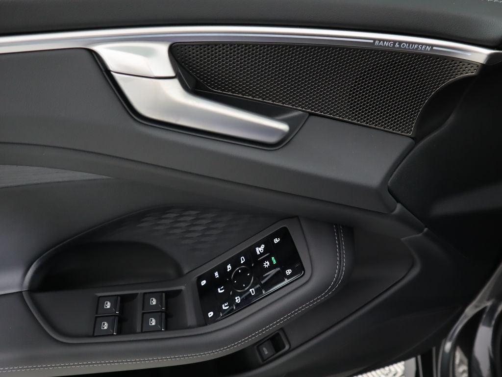 Thumbnail: 2026 Audi A6 - 26