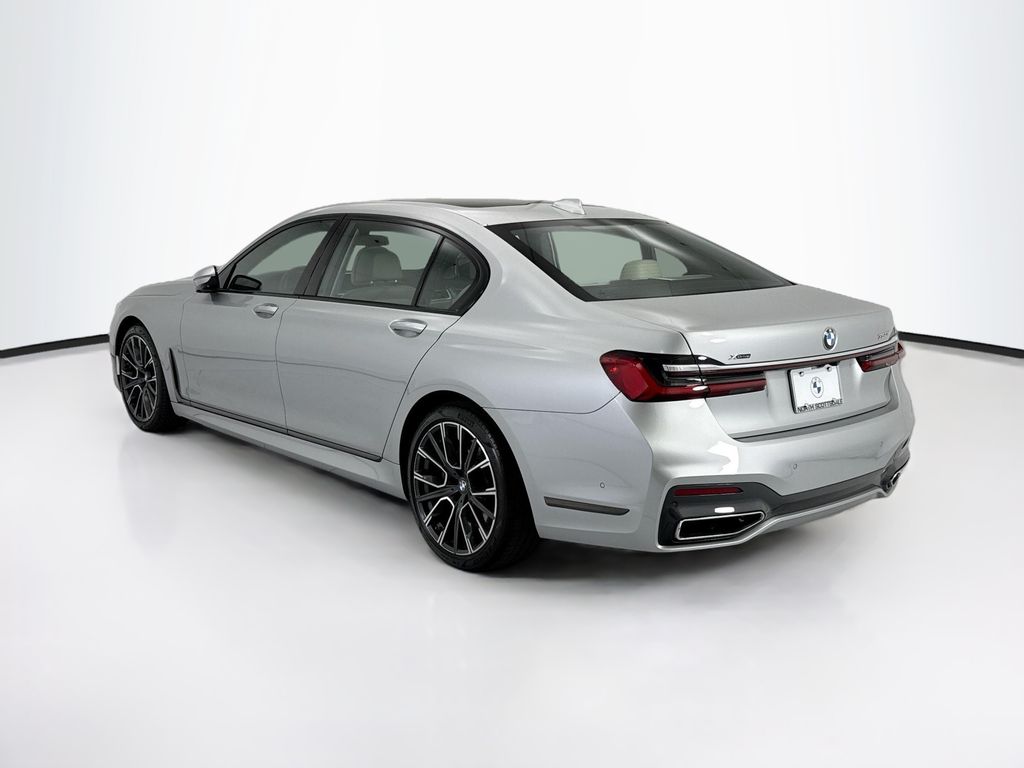 Thumbnail: 2020 BMW 7 Series - 7