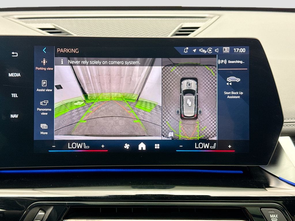 Thumbnail: 2025 BMW X1 - 14