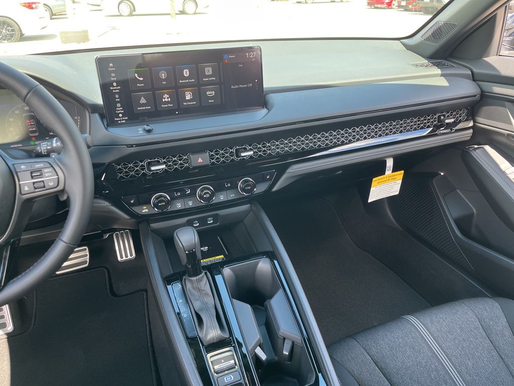 Thumbnail: 2025 Honda Accord - 9