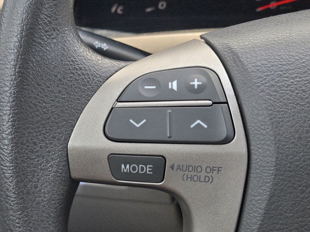 2009 Toyota Camry LE  at Emmons Autoplex