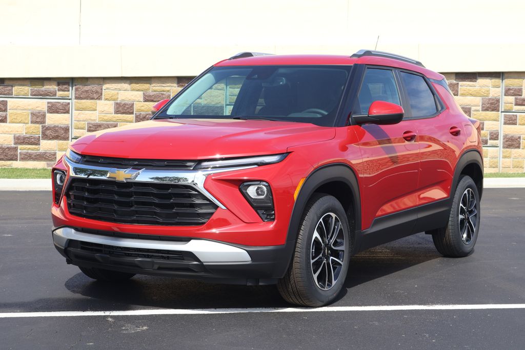 Thumbnail: 2026 Chevrolet TrailBlazer - 1